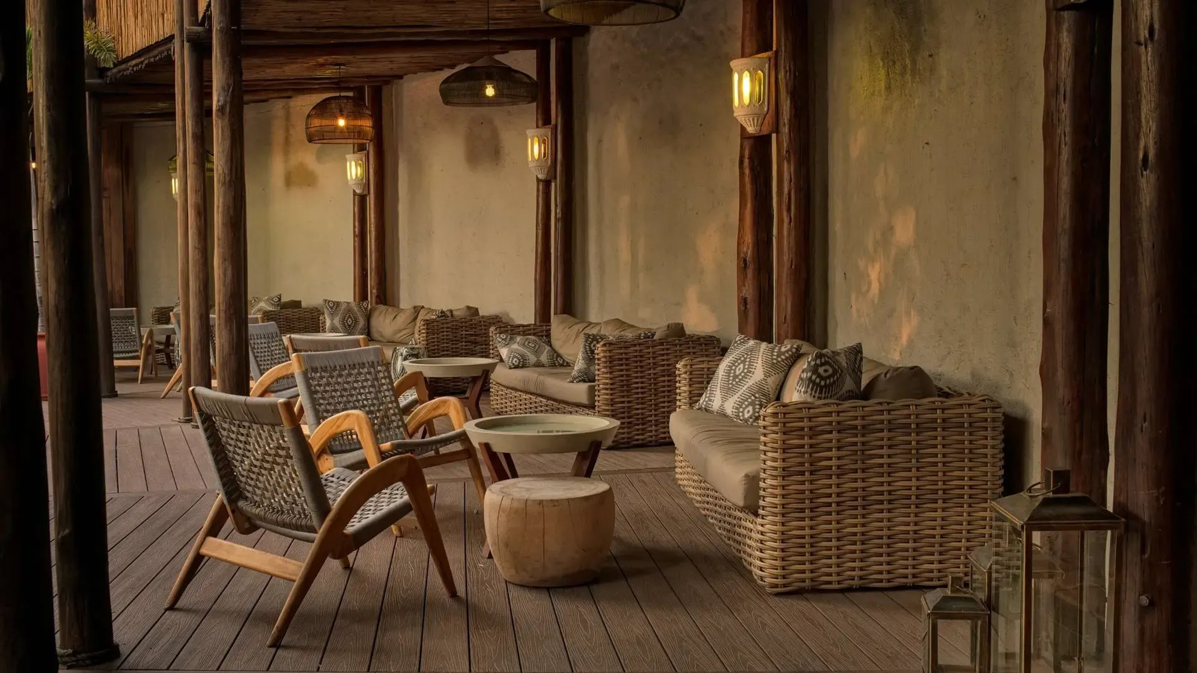 large_focal_mowana_patio.webp