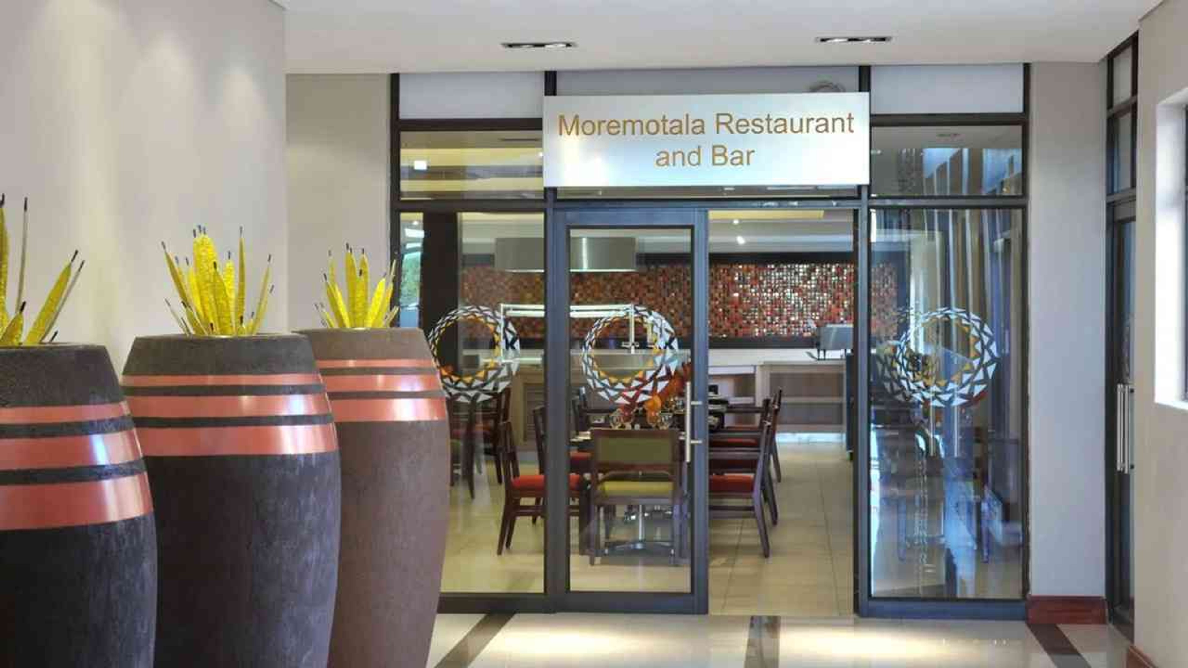 cresta-image-item-Moremotala Restaurant Copy